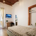 Affittacamere Castle Borgo Roma
