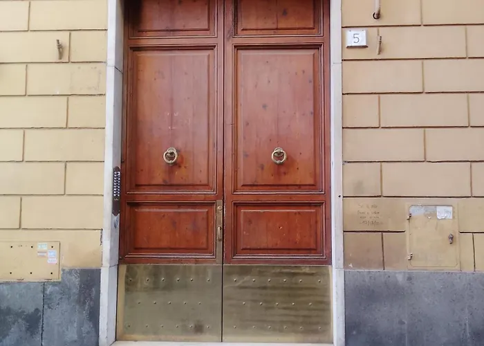 Castle Borgo Πανσιόν 4*